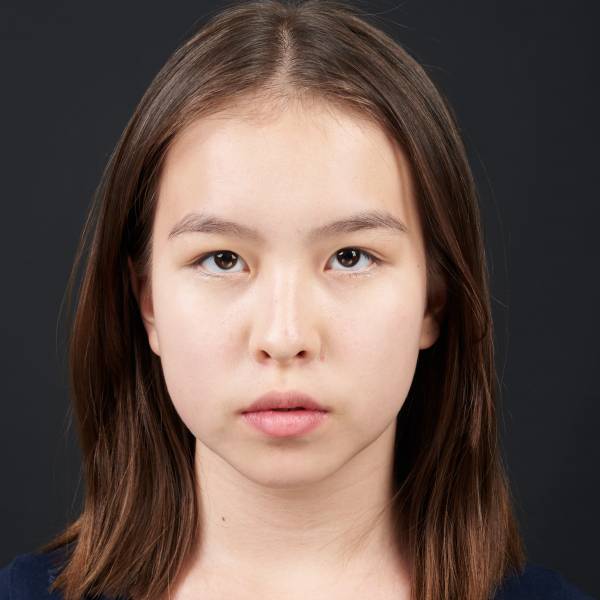 modelka s ID 0402PFVED4 p016