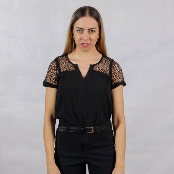 modelka s ID 0402PH3STK p018