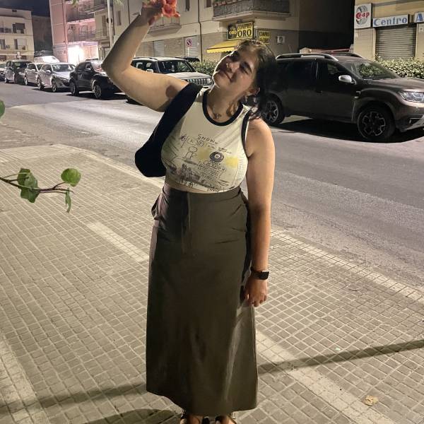 modelka s ID 0402POEBEM p018