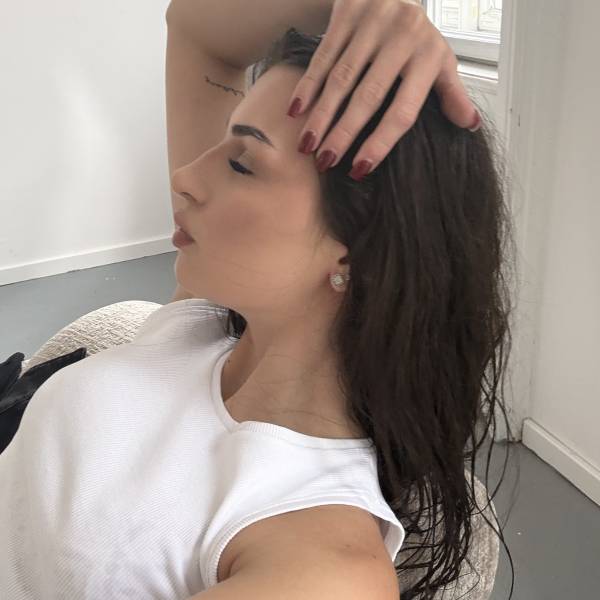 modelka s ID 0402PWGLV2 p019