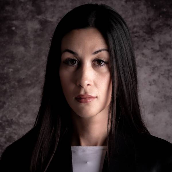 modelka s ID 0402Q6MZ5C p016