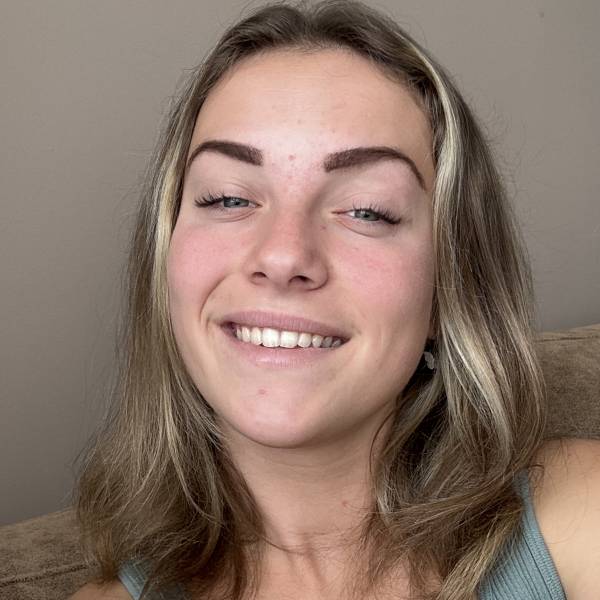 modelka s ID 0402QGFYQX p017