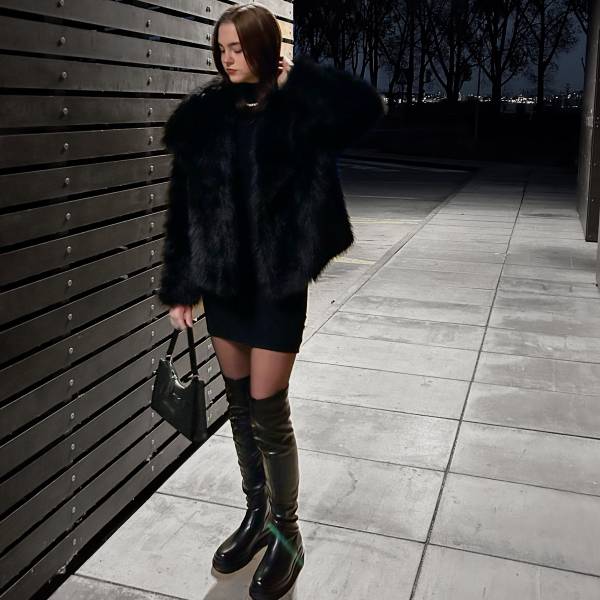 modelka s ID 0402QGW691 p018