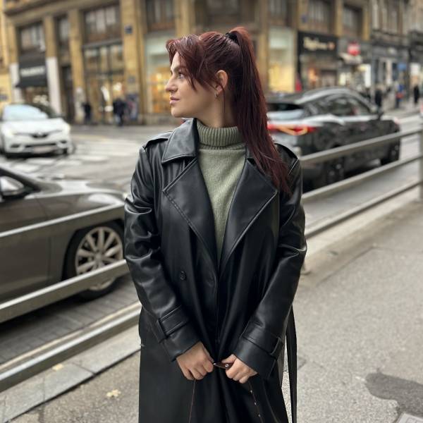 modelka s ID 0402QOMYRX p018