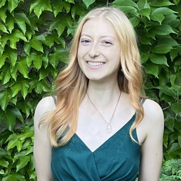 modelka s ID 0402QRH9C4 p017