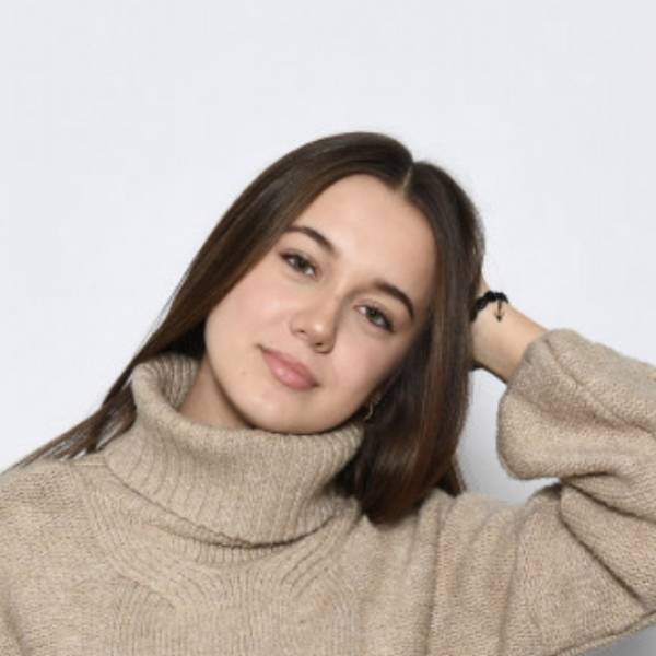 modelka s ID 0402S5A1XN p016