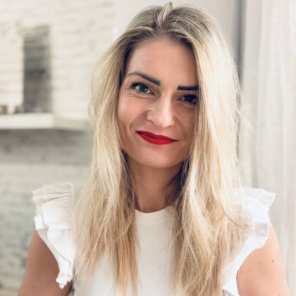 modelka s ID 0402S74G77 p017