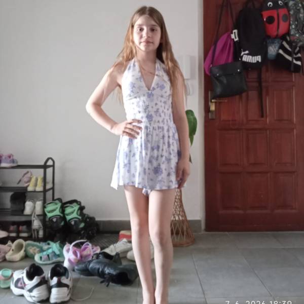 modelka s ID 0402SCSUIO p018
