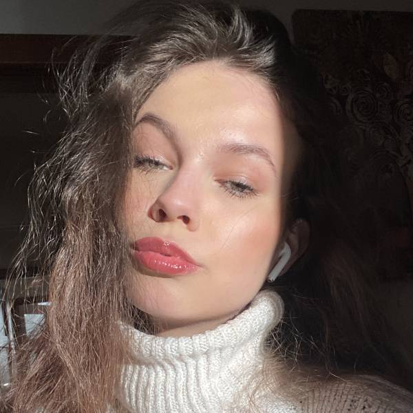 modelka s ID 0402SQYN70 p016