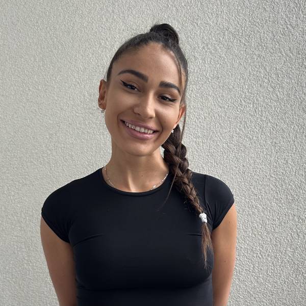 modelka s ID 0402T994RD p017