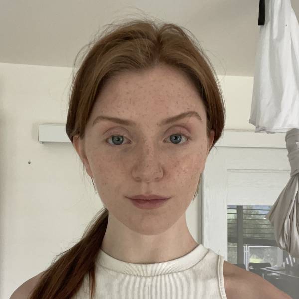 modelka s ID 0402TEUZGT p017