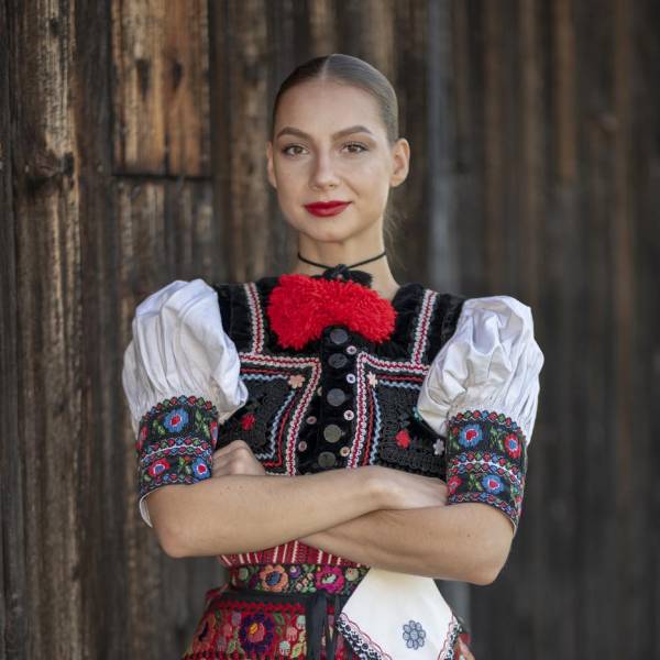 modelka s ID 0402TEXYX2 p016