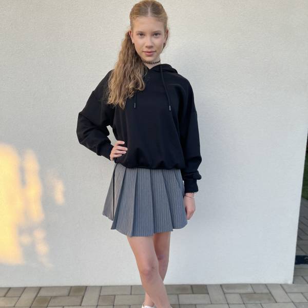 modelka s ID 0402THOJ0T p018