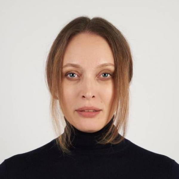 modelka s ID 0402TYPM8X p016