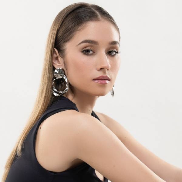 profilova fotografia modelka