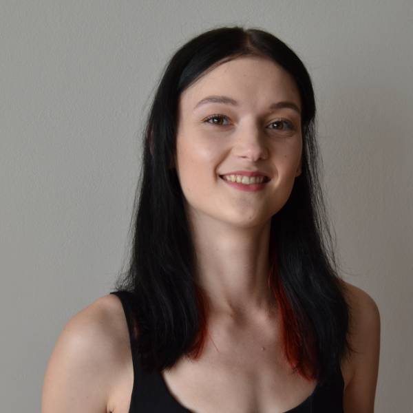 modelka s ID 0402U6ZM0C p017