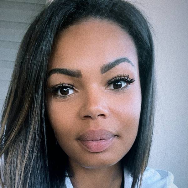 modelka s ID 0402UM2PND p017