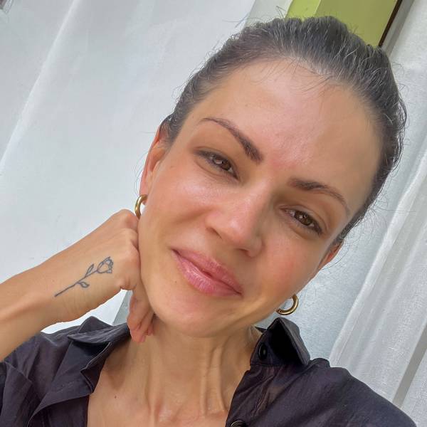 modelka s ID 0402UT5PMB p017