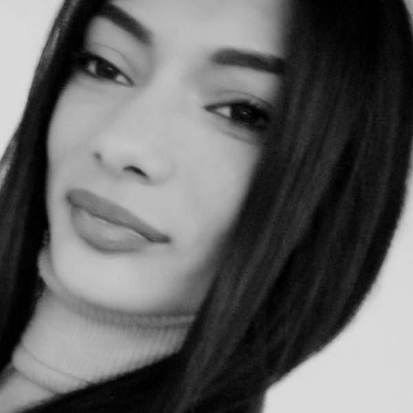 modelka s ID 0402UTJOUP p019