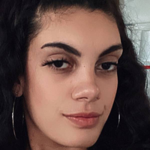 modelka s ID 0402VHVG6P p019