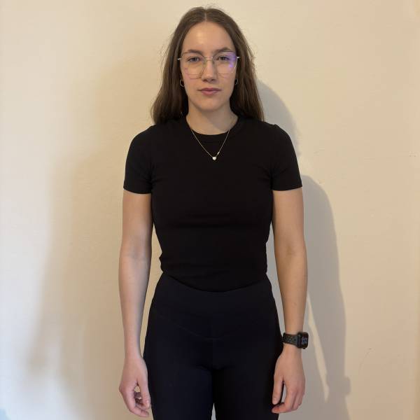 modelka s ID 0402W0TF47 p018