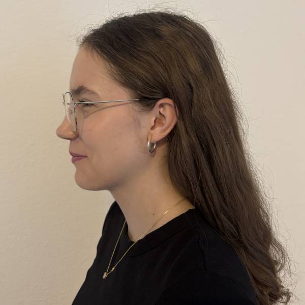 modelka s ID 0402W0TF47 p019