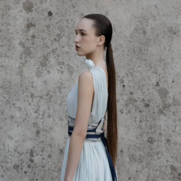 modelka s ID 0402WALJW9 p019