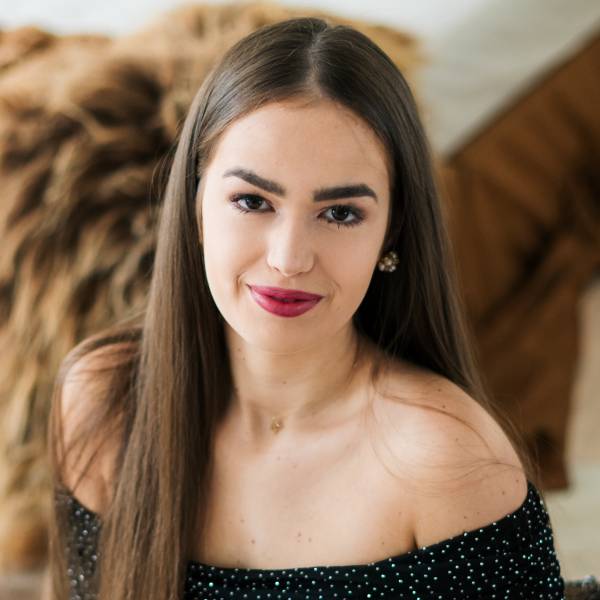 modelka s ID 0402WDM4XA p017