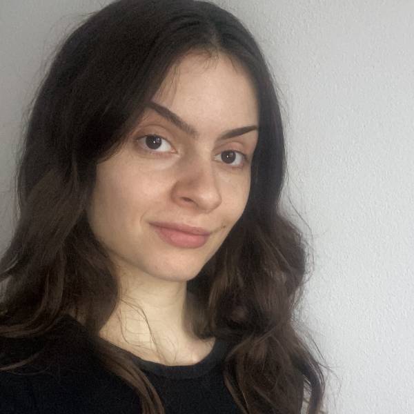 modelka s ID 0402WHMNU9 p017