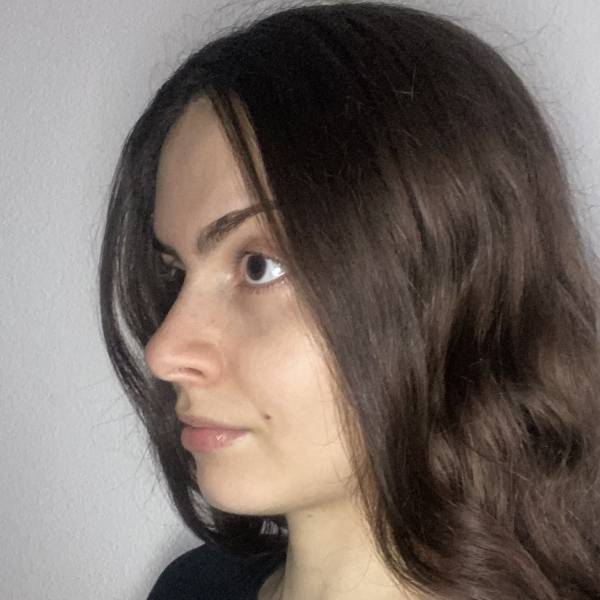 modelka s ID 0402WHMNU9 p019