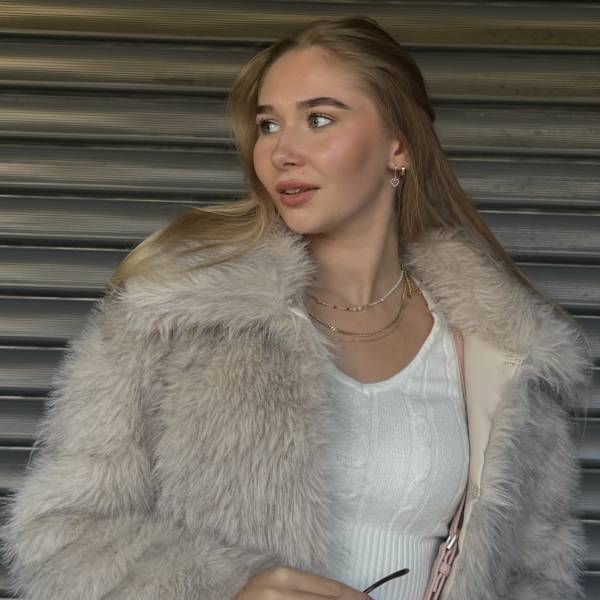 modelka s ID 0402WLWWCF p019