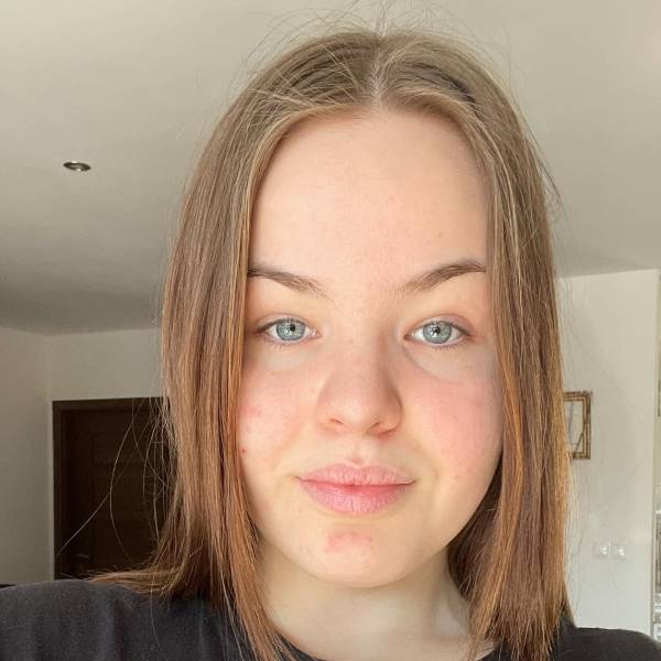 modelka s ID 0402XEJ0SH p017