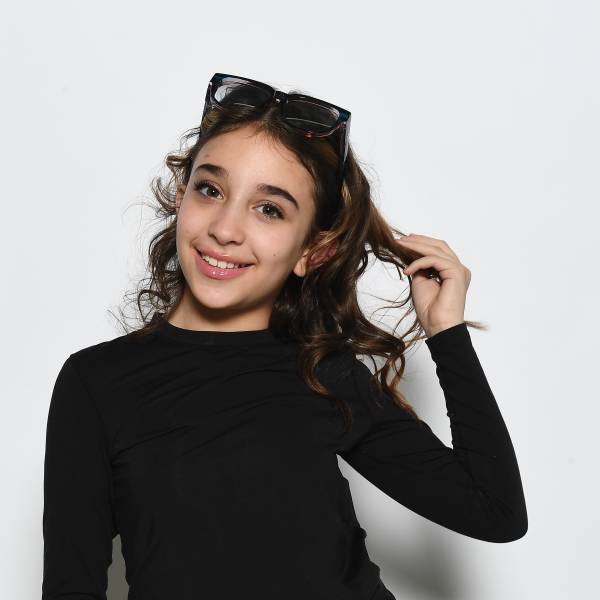 modelka s ID 0402XOSK6J p017