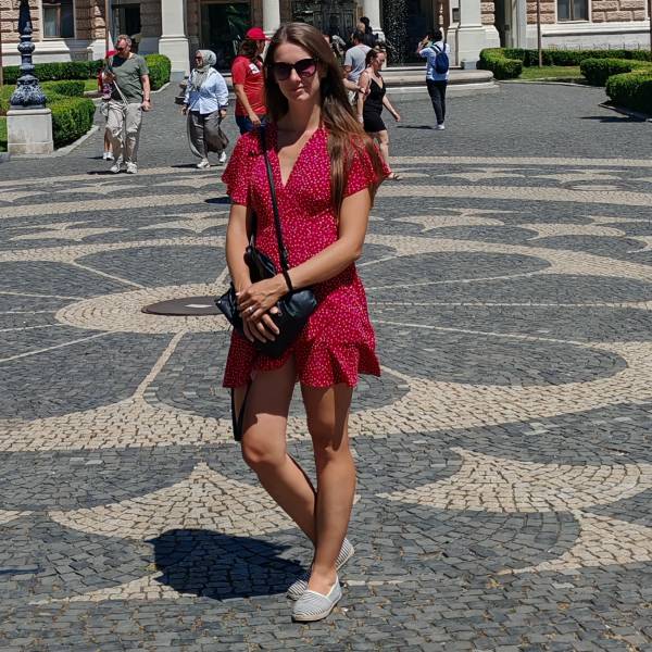 modelka s ID 0402YUW8PE p018