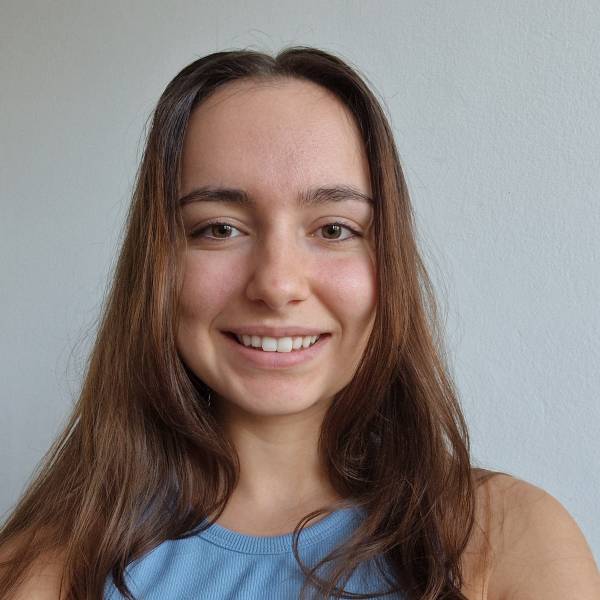 modelka s ID 0402Z61LZJ p017