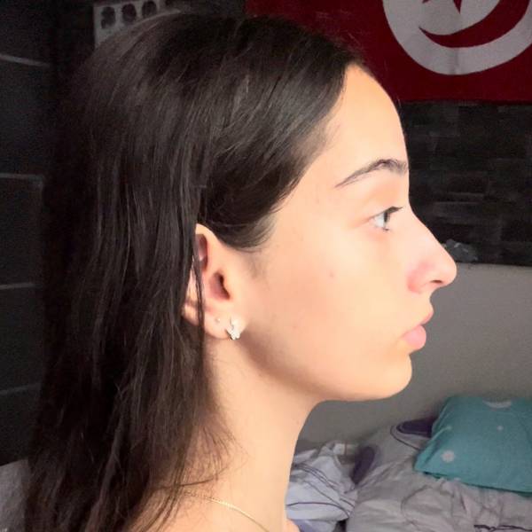 modelka s ID 0402Z9IXFO p019