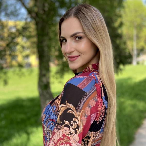 modelka s ID 0402ZGLZSF p017