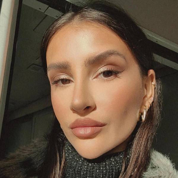 modelka s ID 0402ZP3ILG p016