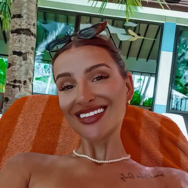 modelka s ID 0402ZP3ILG p017