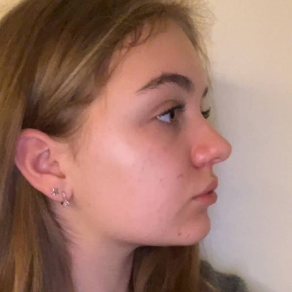 modelka s ID 0402ZU54G8 p019