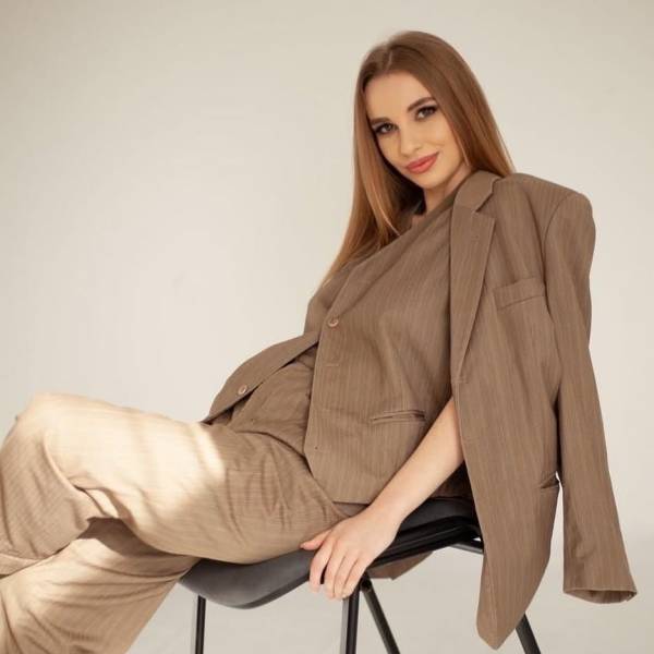 modelka s ID 07011QDPP2 p018