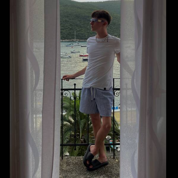 modelka s ID 07019BW35I p018