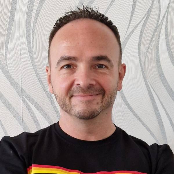 modelka s ID 0701F22W7T p017