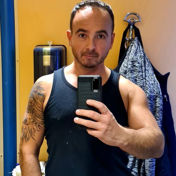 modelka s ID 0701F22W7T p018