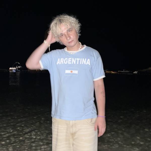 modelka s ID 0701GRSV1Y p018