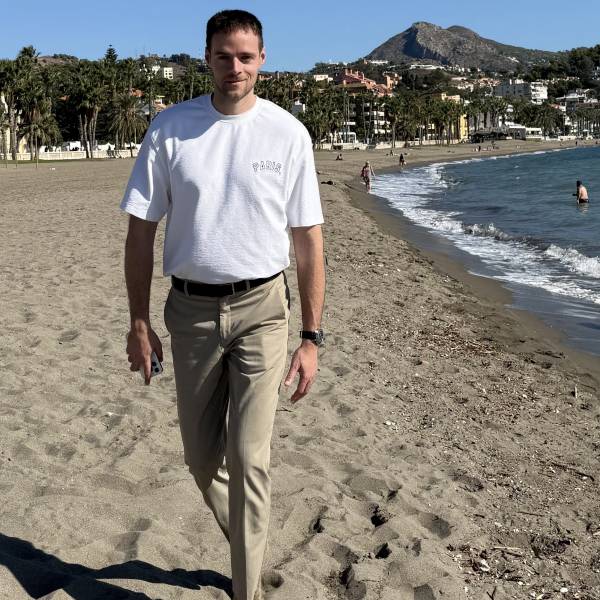 modelka s ID 0701KQZ9X2 p018