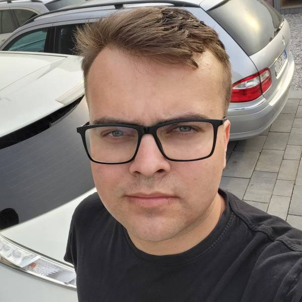 modelka s ID 0701L0NBQ6 p016