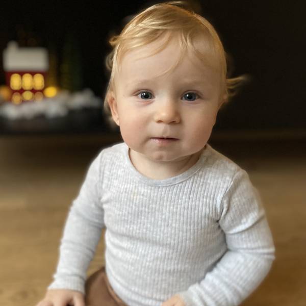 modelka s ID 0701NUYDCM p016