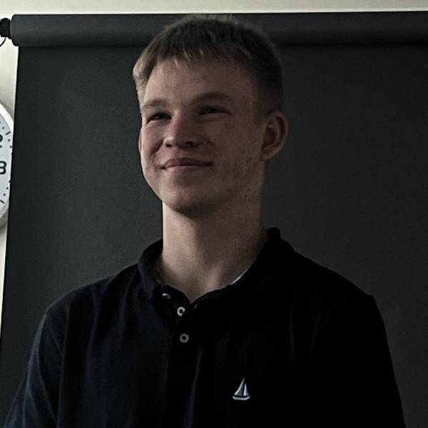modelka s ID 0701YJ1XQW p017