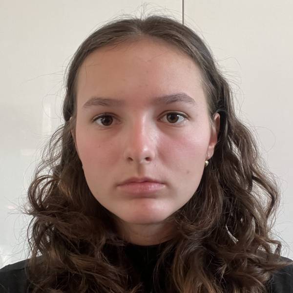 modelka s ID 07020I3Y7F p016